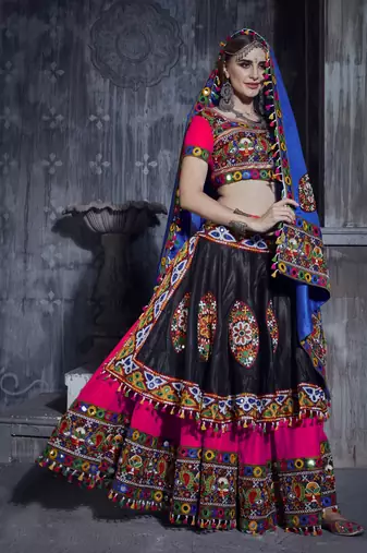 Pink and Black Gamthi work Navratri garba Rajwadi dresses with blue Traditional Dupatta for this Navratri garba