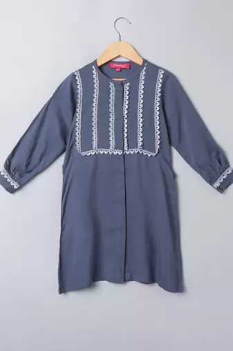 Grey two pcs suit for girls in rayon fabric with lacework