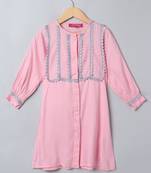 Pink two pcs suit for girls in rayon fabric with lacework