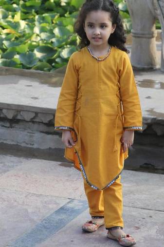 Mustard two pcs suit in pure cotton with sequin lacework