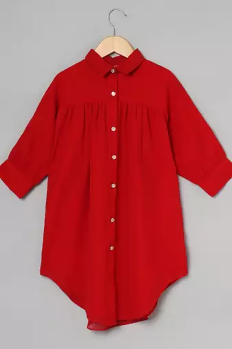 Red loose fit tunic for girls in georgette fabric with lining