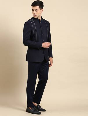 Navy embroidered bandhgala with velvet detailing 5