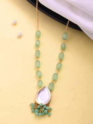 Gold-plated kundan studded necklace 2