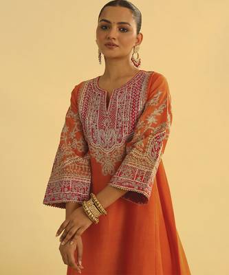 Orange embroidered chanderi silk kurta set 4