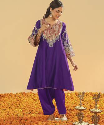 Purple embroidered chanderi silk kurta set 1