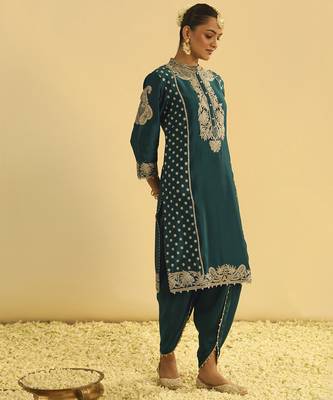 Emerald embroidered chanderi silk kurta paired with dhoti 5