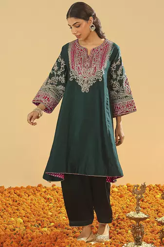 Emerald embroidered chanderi silk kurta set