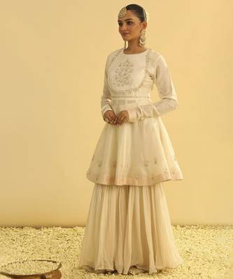 Ivory embroidered chanderi silk gharara set 3