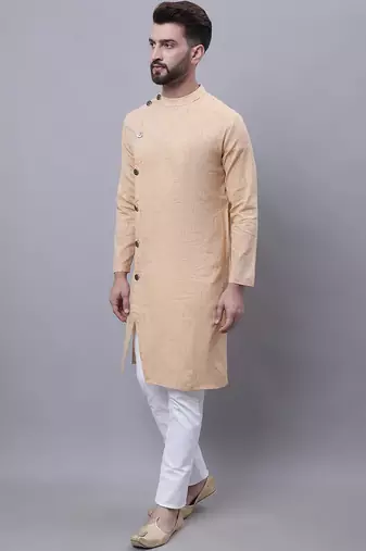 Sherwani kurta with asymetrical cut