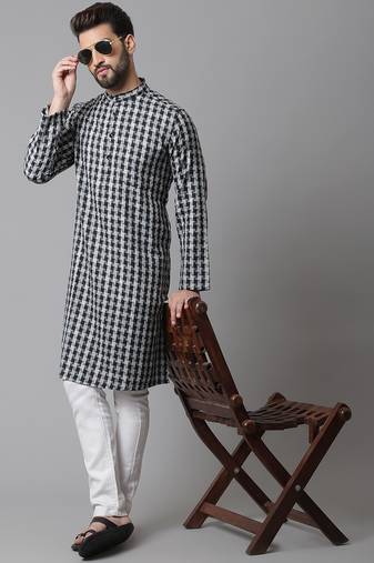 Sherwani kurta with asymetrical cut