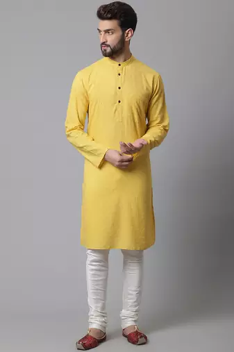 Sherwani kurta with asymetrical cut