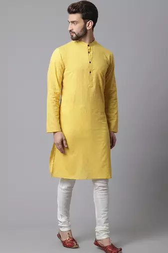 Sherwani kurta with asymetrical cut
