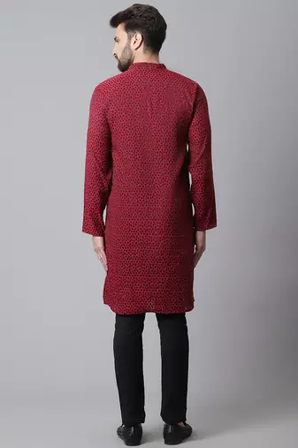 Solid kurta with band collar
