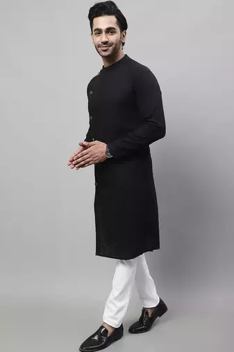 kurta with asymmetrical cut