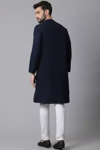 kurta with asymmetrical cut