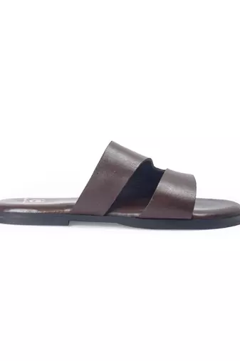 Brown solid leather flat
