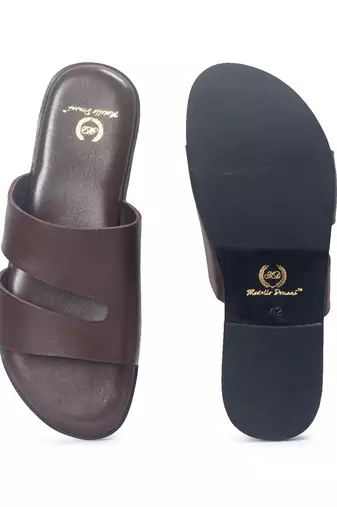 Brown solid leather flat