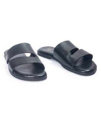 Black solid leather flat 4