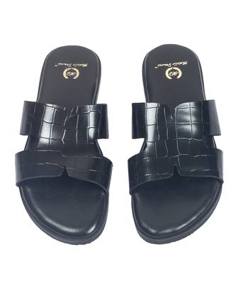 Black solid leather flat 1