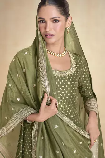 Mahendi viscose jacquard embroidered anarkali suit