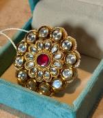 Gold kundan