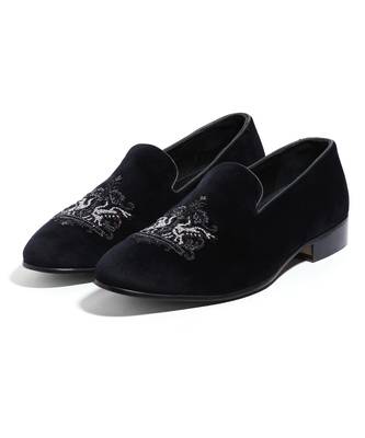 Black woven velvet shoes 1