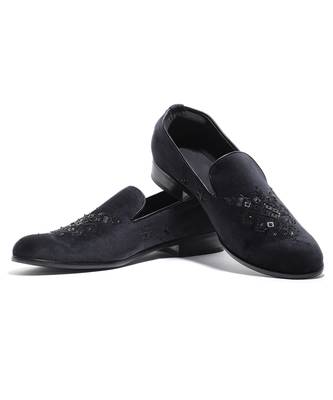 Black woven velvet shoes 2