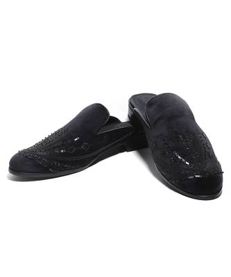 Black woven velvet mules 2