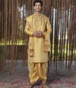 Gold plain silk kurta & dhoti with stole