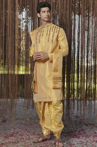 Gold plain silk kurta & dhoti with stole