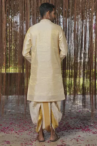 Beige plain silk kurta & dhoti with stole