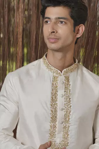 White plain silk kurta & dhoti with stole