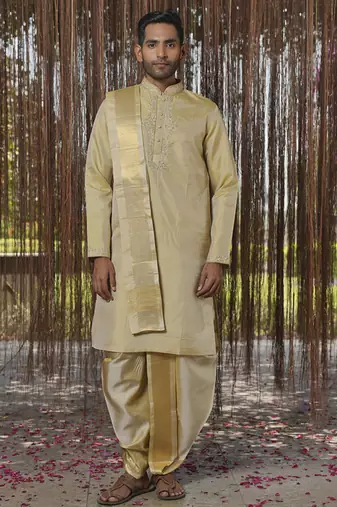 Green plain silk kurta & dhoti with stole