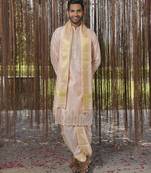Pink plain silk kurta & dhoti with stole