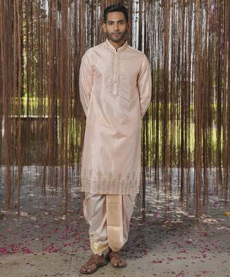 Pink plain silk kurta & dhoti with stole 4
