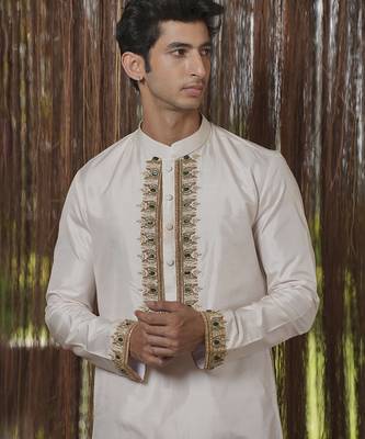 Beige plain silk kurta & dhoti with stole 2
