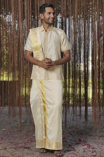 Beige plain silk kurta & dhoti with stole
