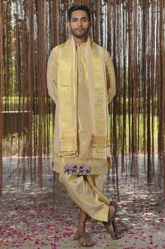 Gold plain silk kurta & dhoti with stole