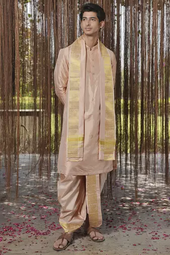 Pink plain silk kurta & dhoti with stole