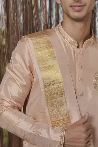 Pink plain silk kurta & dhoti with stole