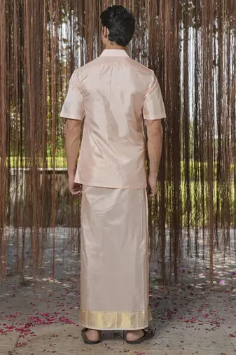 Pink plain silk kurta & dhoti with stole