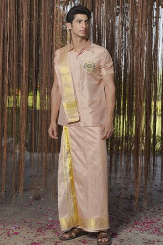 Pink plain silk kurta & dhoti with stole