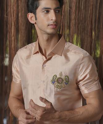 Pink plain silk kurta & dhoti with stole 4