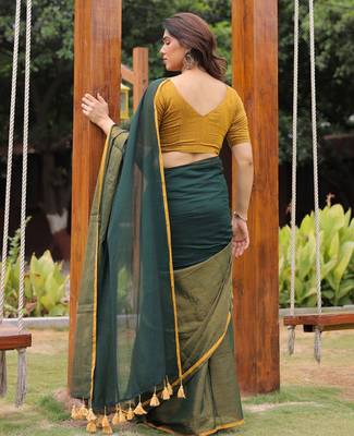 Kachi kairi green and golden cotton saree with blouse 5