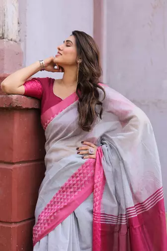 Viona grey and pink cotton saree with blouse