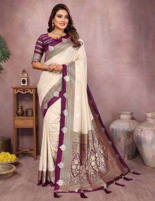 Beige handloom kalamkari silk blend saree with zari woven work 1