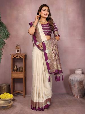 Beige handloom kalamkari silk blend saree with zari woven work 2