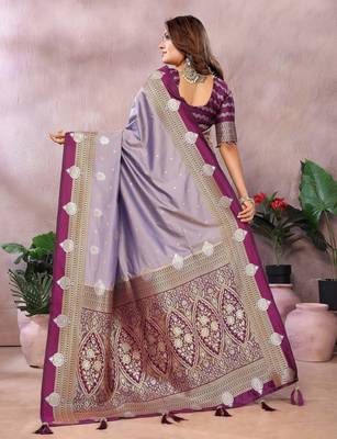 Lavender handloom kalamkari silk blend saree with zari woven work 4