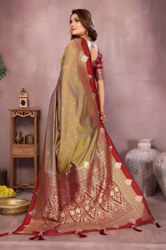 Gold handloom kalamkari silk blend saree with zari woven work