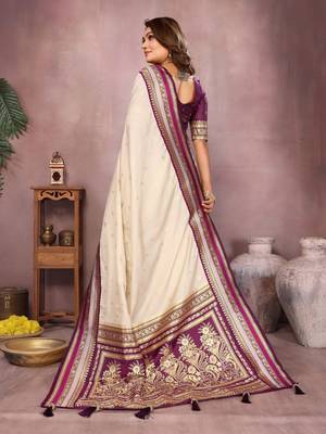 Beige handloom kalamkari silk blend saree with zari woven work 4